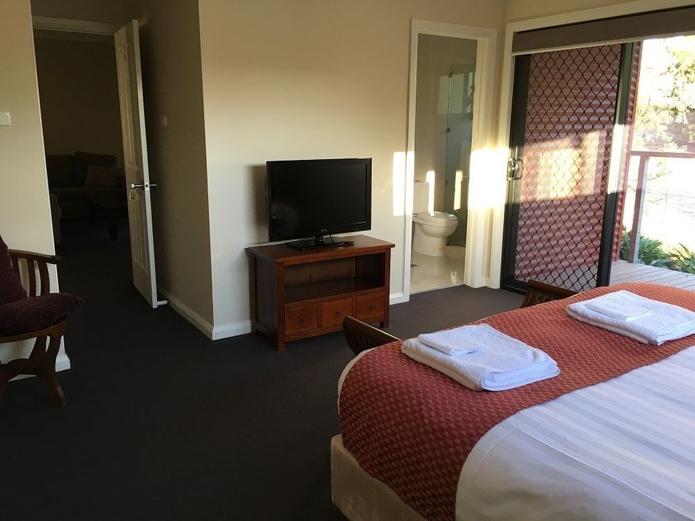 Hillview Farmstay Gundagai Buitenkant foto