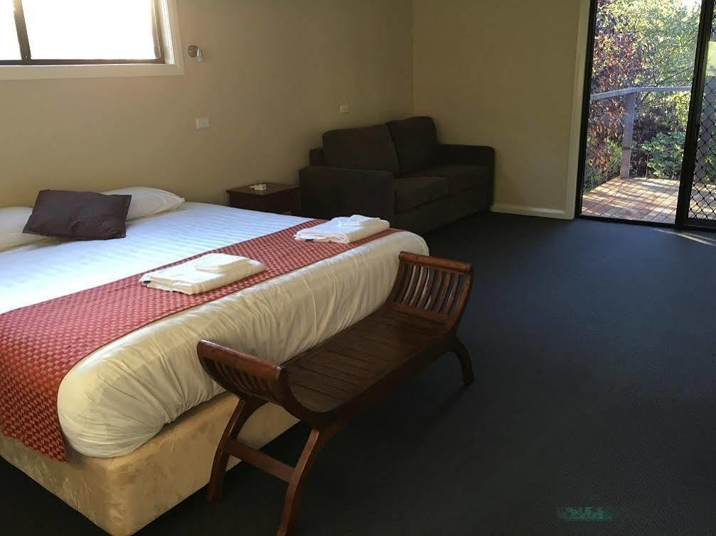 Hillview Farmstay Gundagai Buitenkant foto